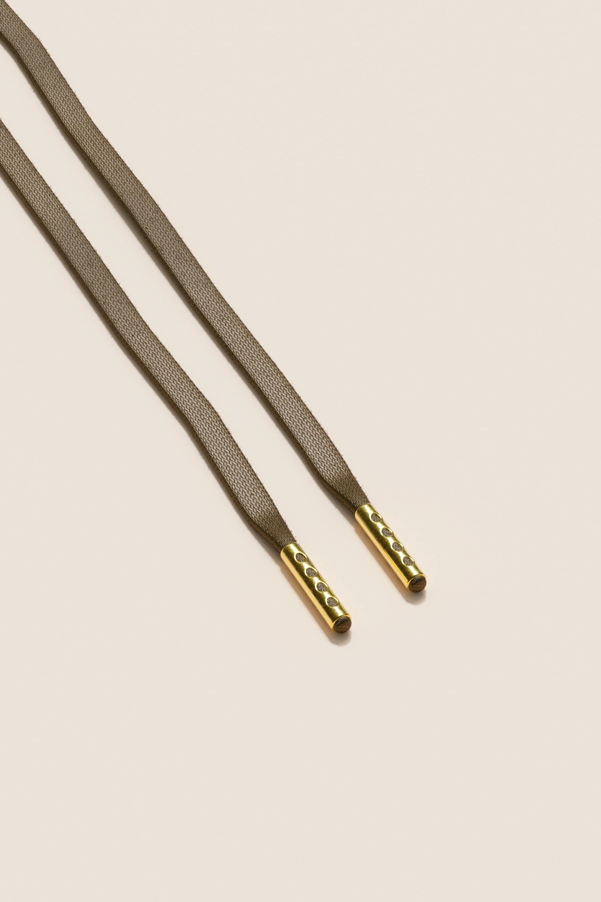 Senkels Light Brown 3mm Flat Waxed Shoelaces with Gold Aglets