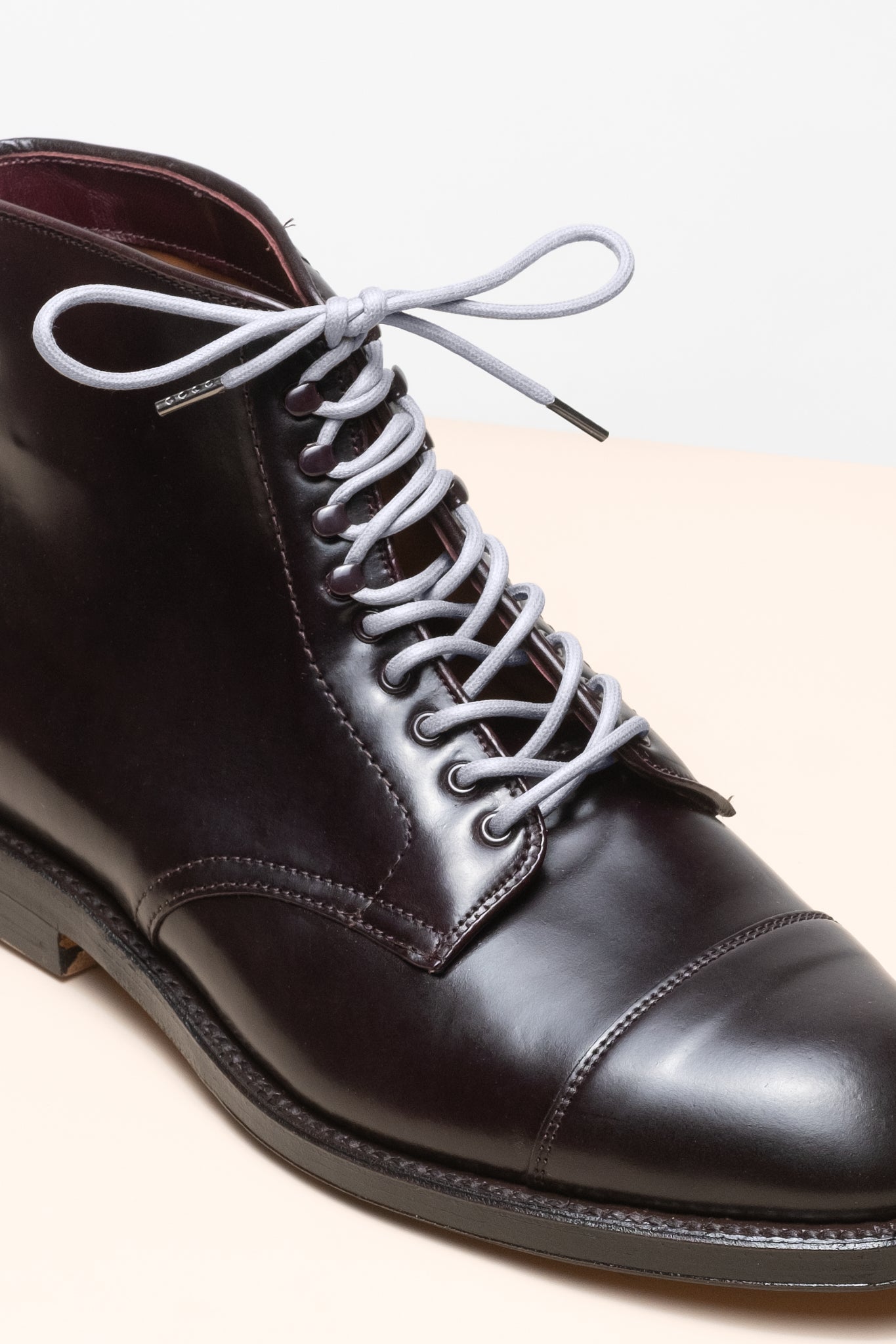 Aluminium Grau - 4mm Runde gewachste Schnürsenkel für Stiefel und Schuhe aus 100% Bio-Baumwolle - Senkels