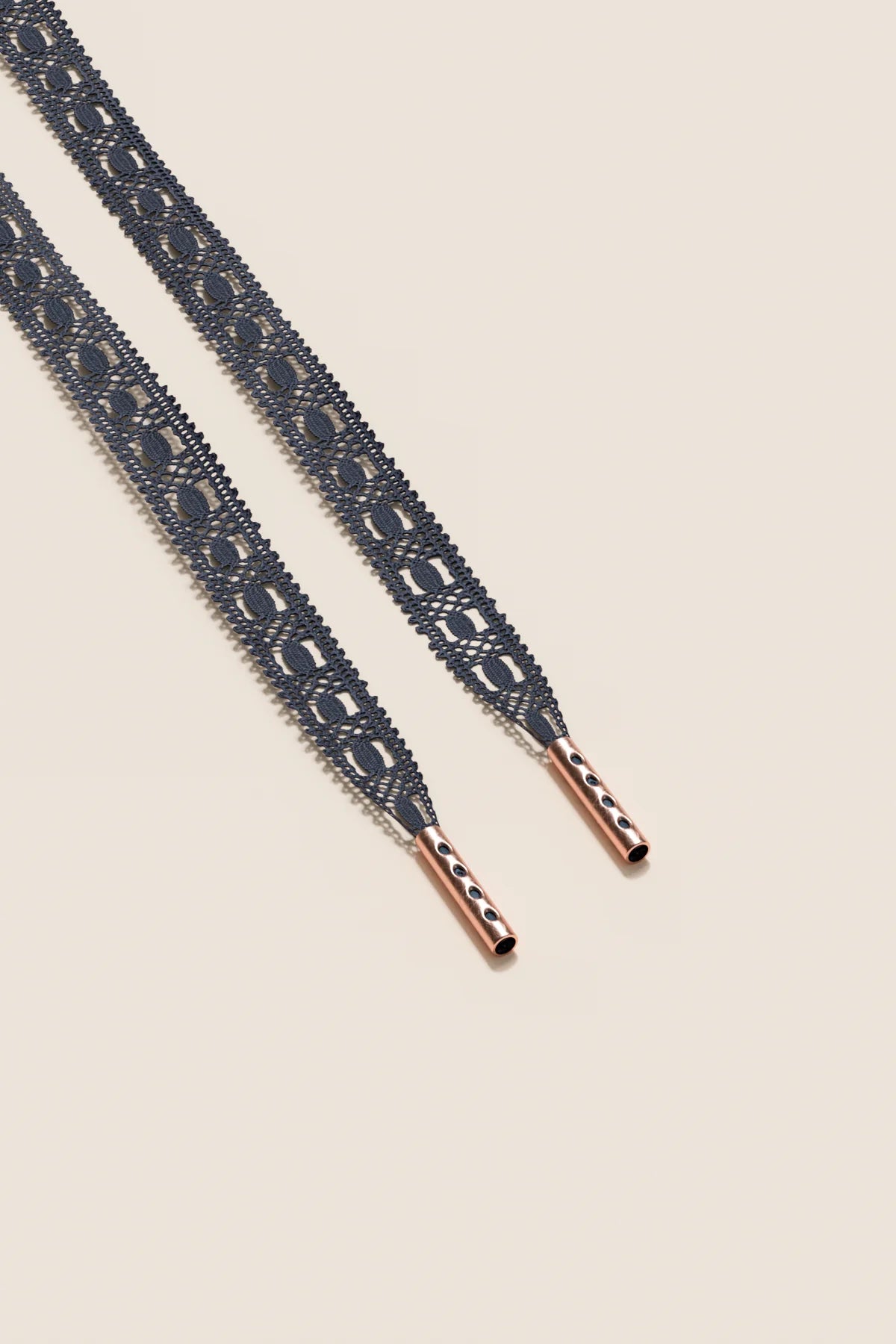 Senkels Dark Blue Crochet Shoelaces with Rose Gold Aglets
