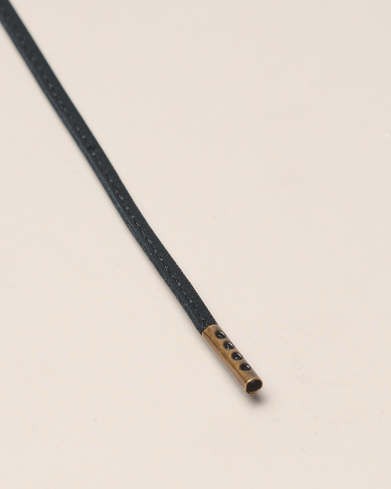 Schwarz - 4mm Genähte Lederschnürsenkel
