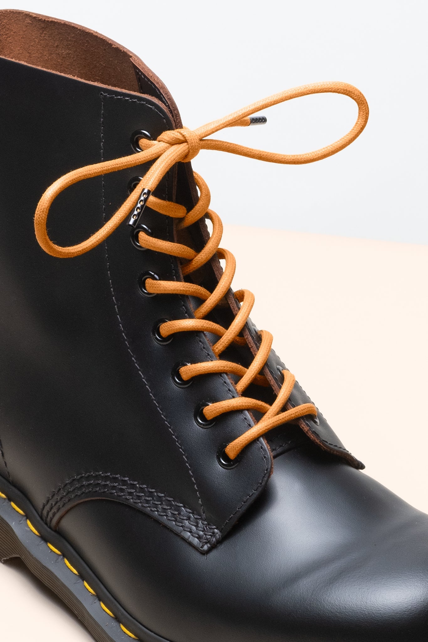 Cognac - 4mm Runde gewachste Schnürsenkel für Stiefel und Schuhe aus 100% Bio-Baumwolle - Senkels