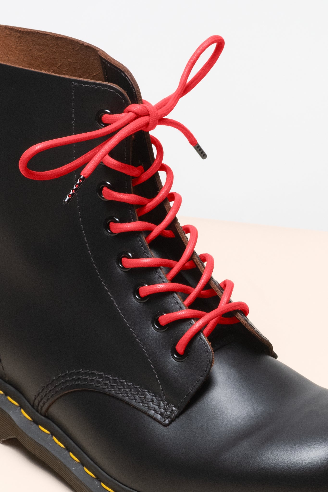Testarossa - 4mm Runde gewachste Schnürsenkel für Stiefel und Schuhe aus 100% Bio-Baumwolle - Senkels